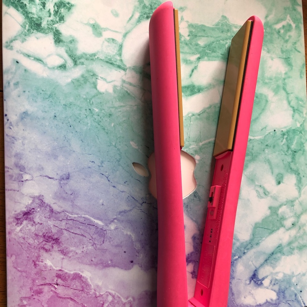 Hair Straightner - Picture 2 of 5